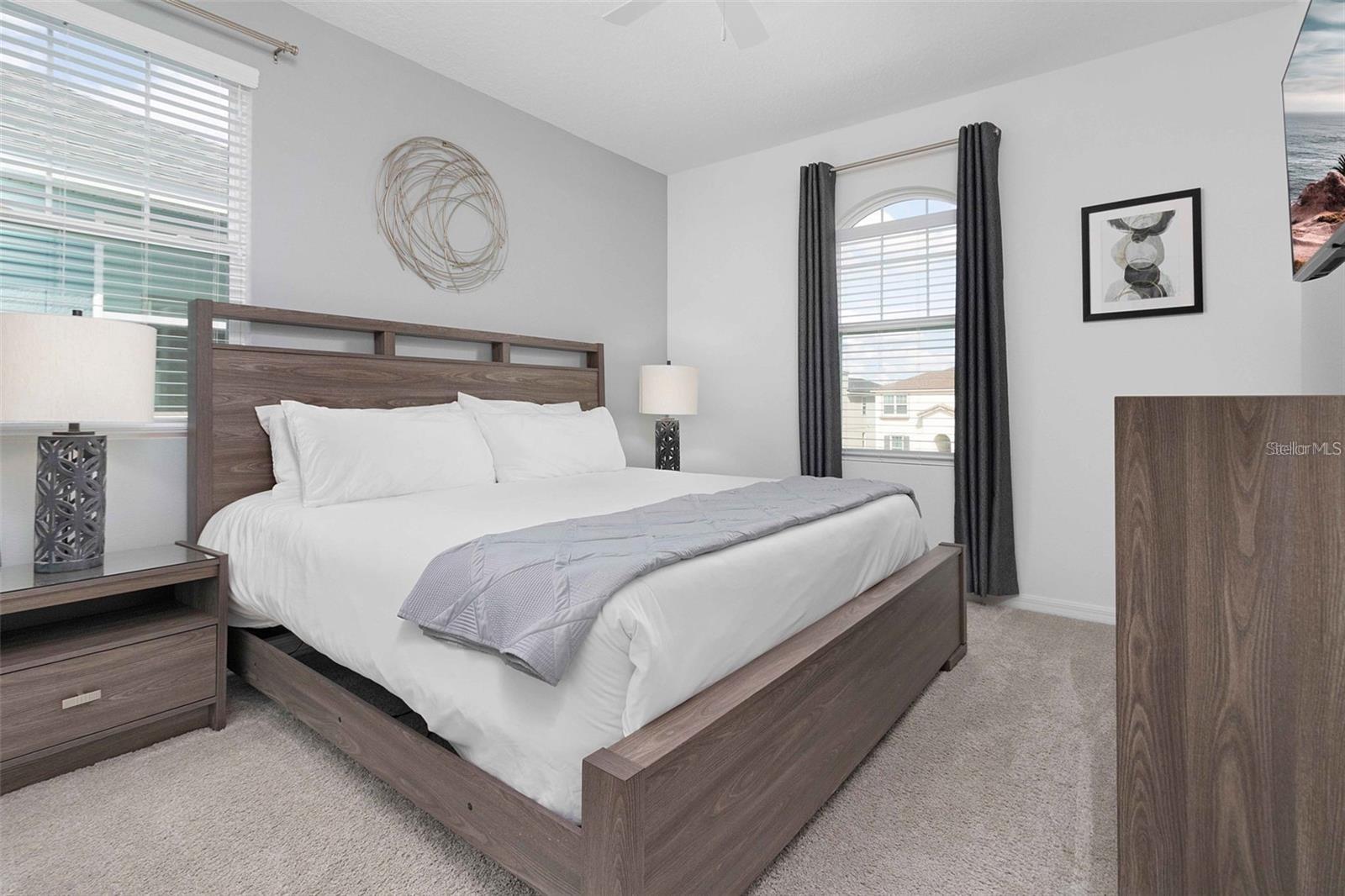 Image 43 of 84 For 8904 Caroline Bay Court