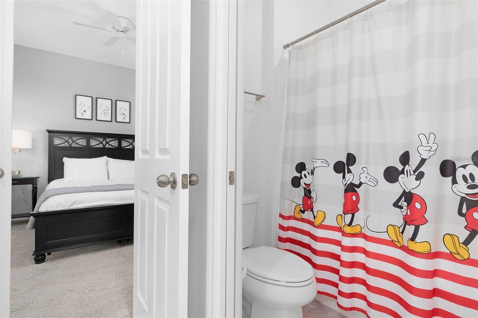 Image 57 of 84 For 8904 Caroline Bay Court