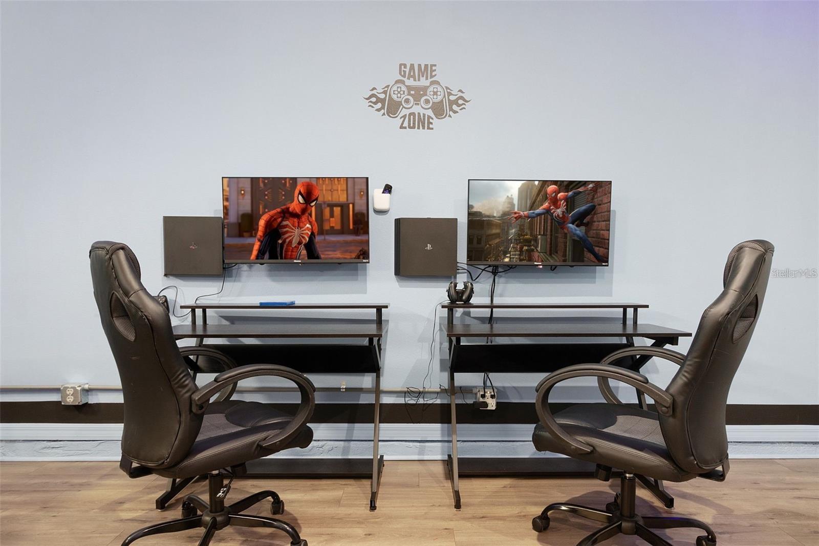 Image 70 of 84 For 8904 Caroline Bay Court