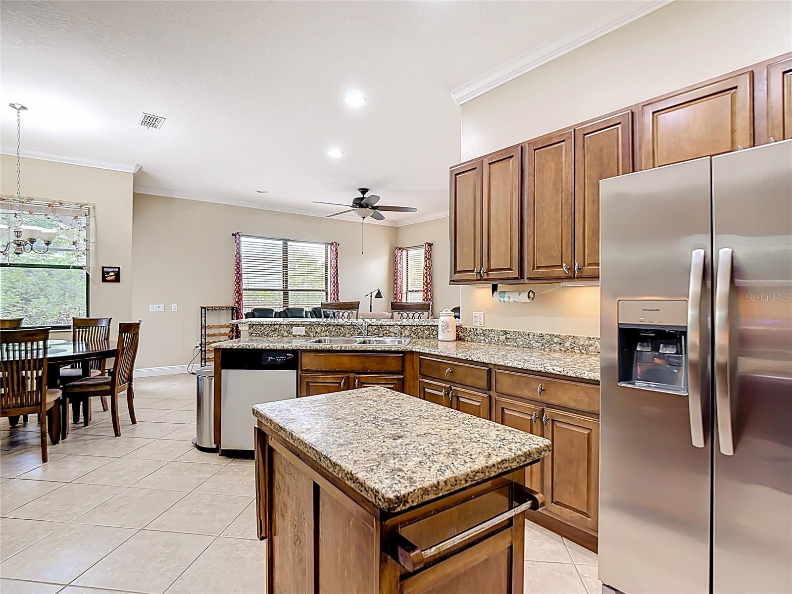 Image 11 of 65 For 477 Villa Park Road