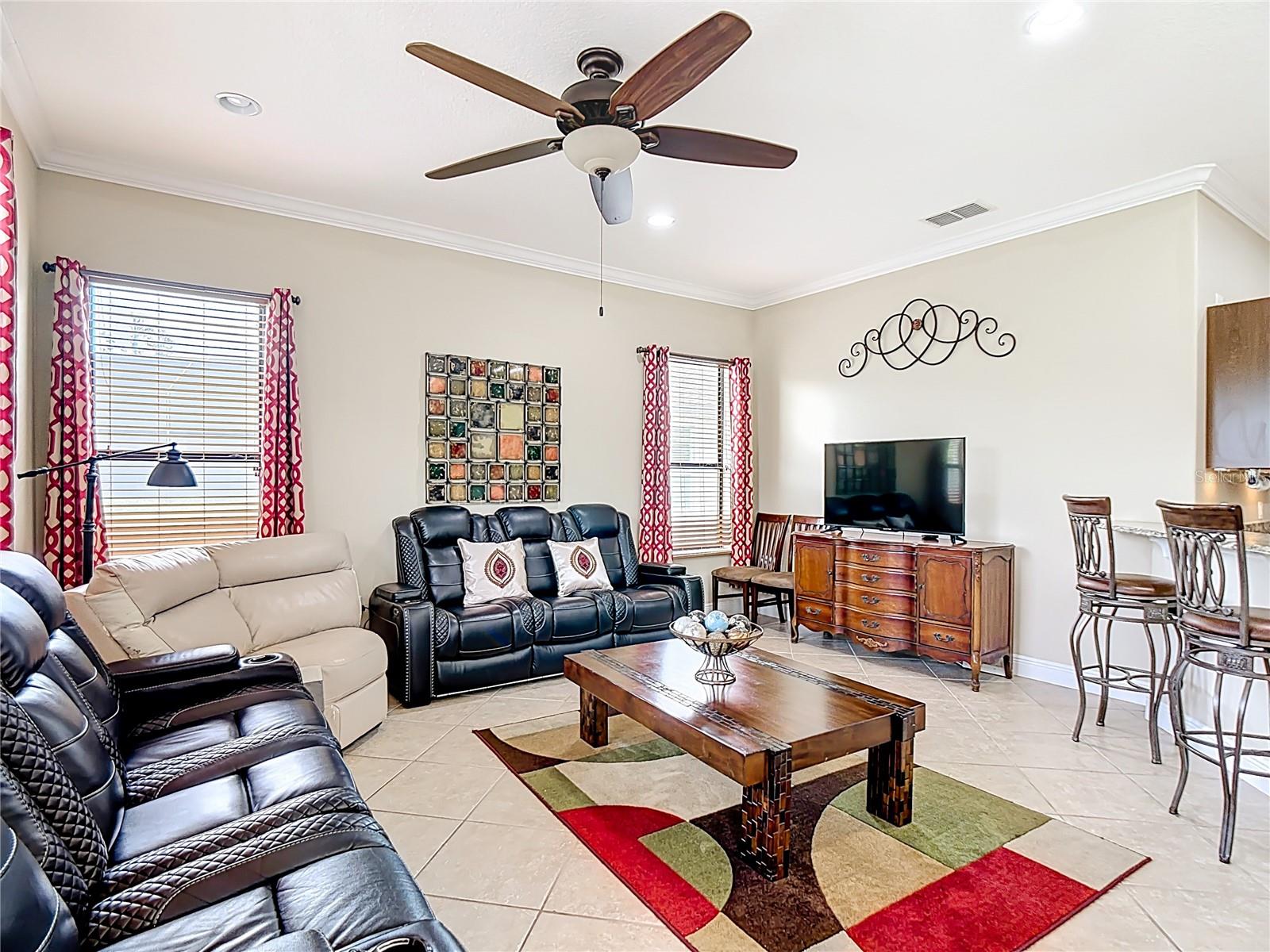 Image 16 of 65 For 477 Villa Park Road