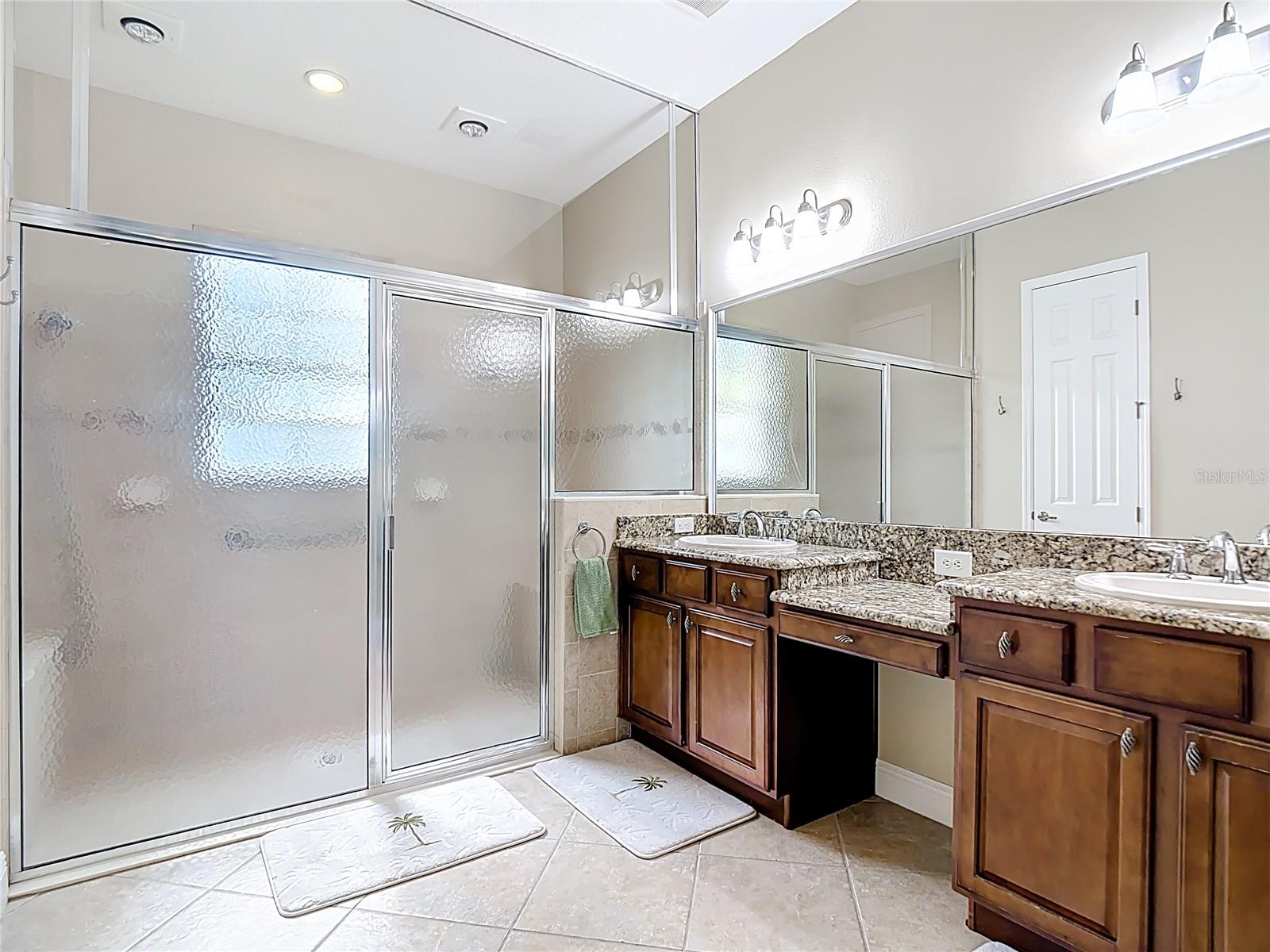 Image 22 of 65 For 477 Villa Park Road