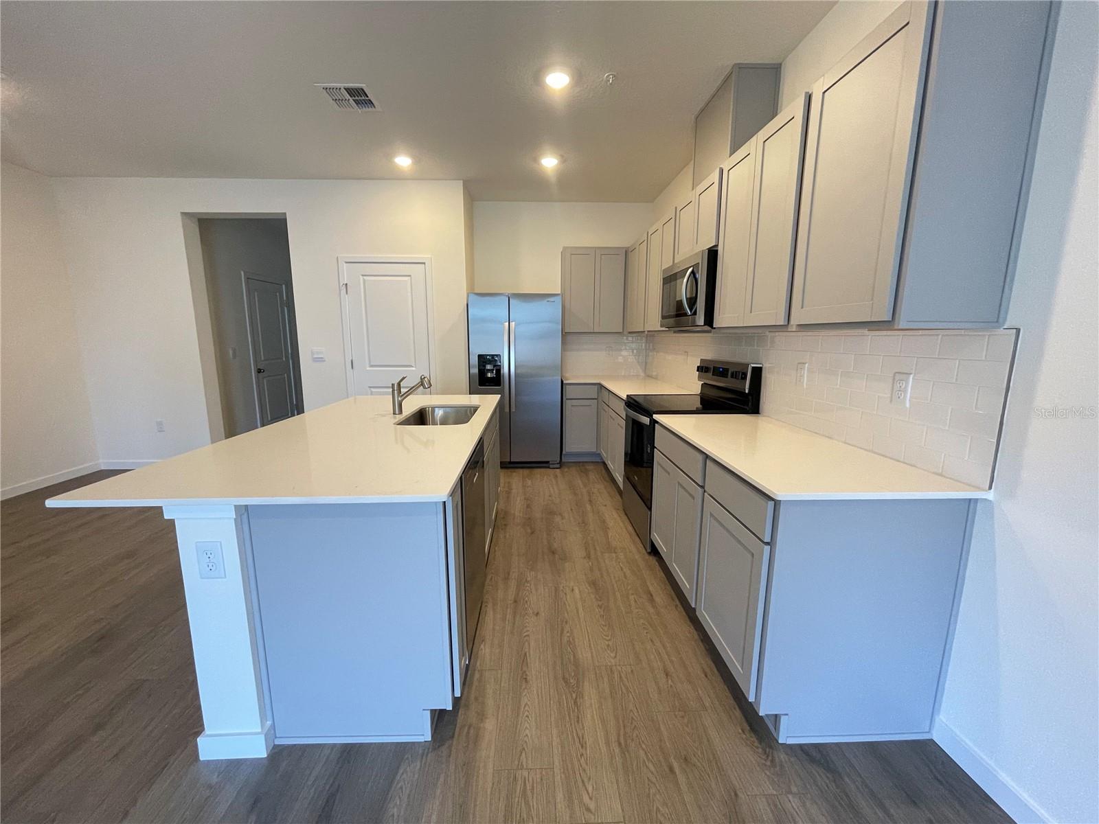 Image 6 of 25 For 3312 Chroma Street