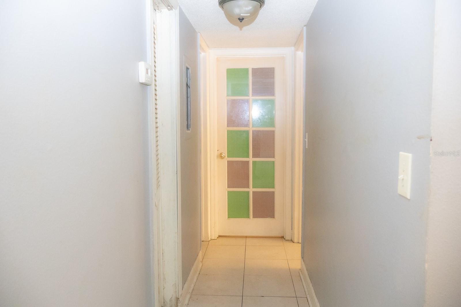 Listing photo id 6 for 924 Lake Destiny Road D