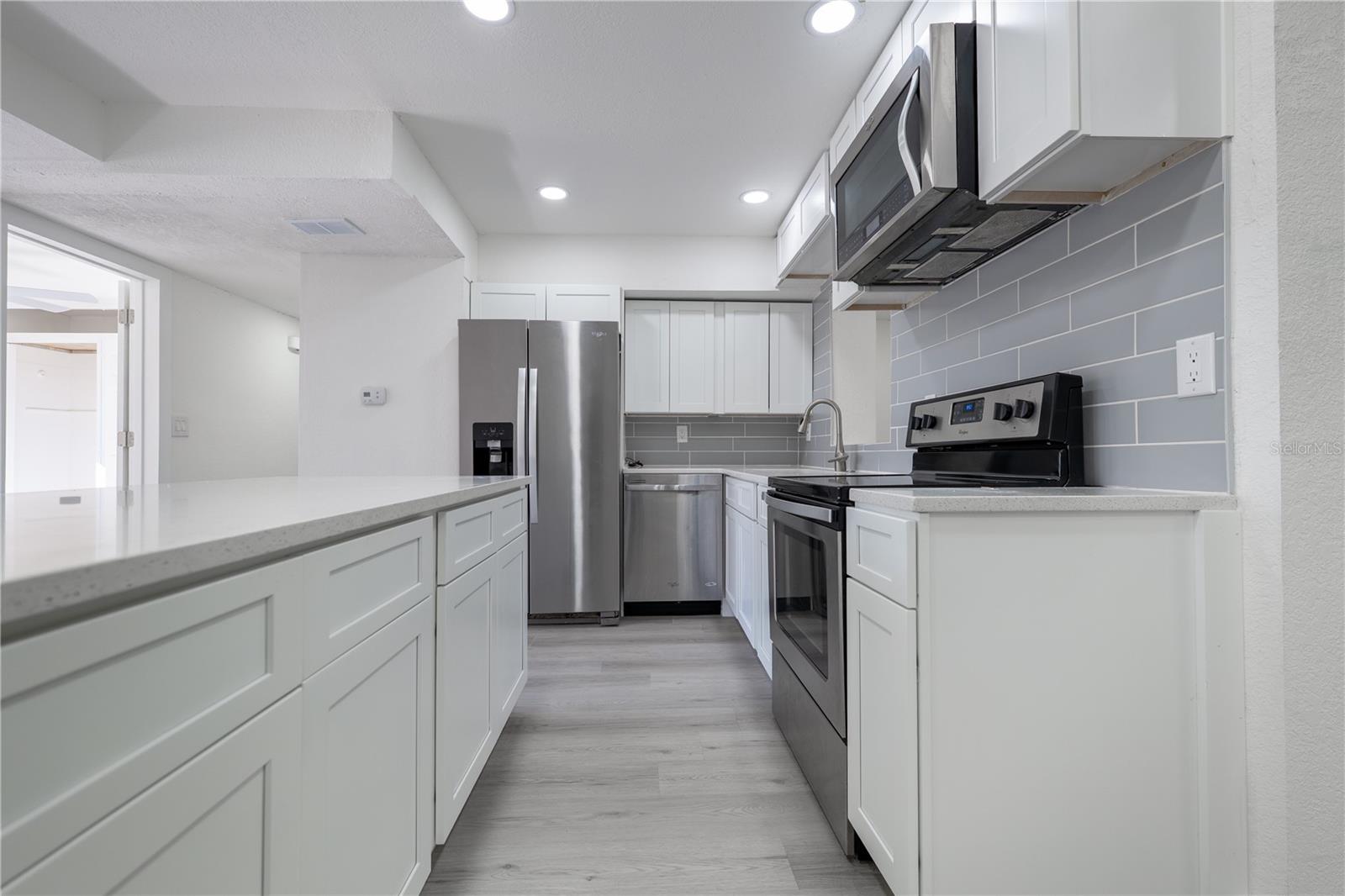 Image 4 of 35 For 309 Hope Circle