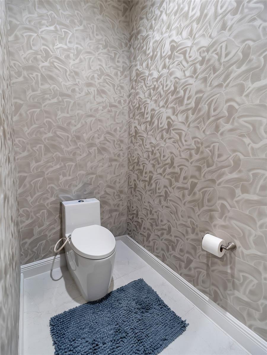 Image 55 of 70 For 13759 Larkton Lane