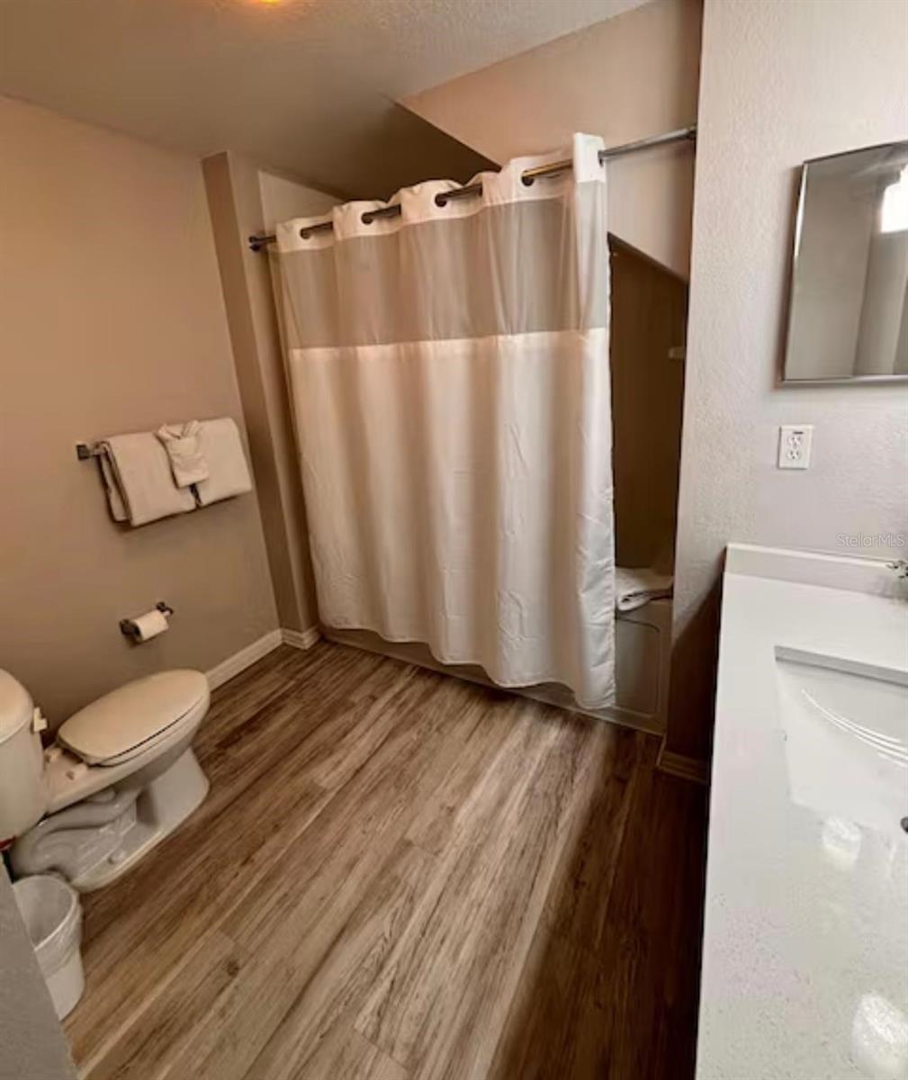 Image 15 of 16 For 4560 Spigold Court  28