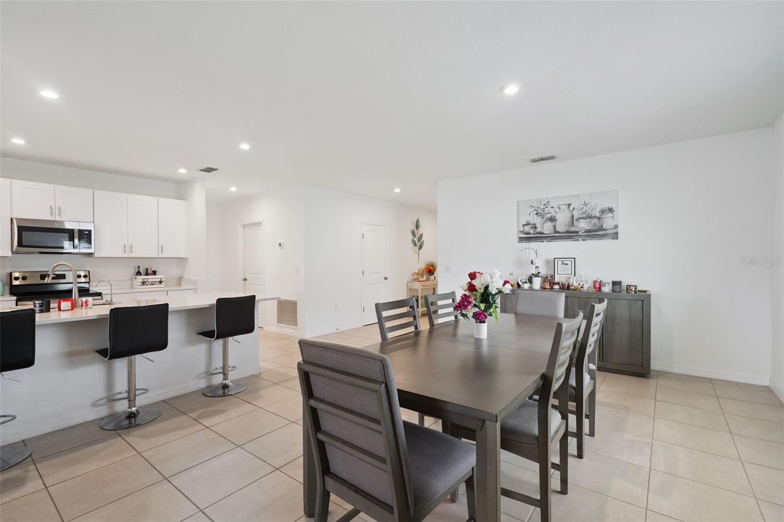 Image 10 of 29 For 392 Citrine Loop