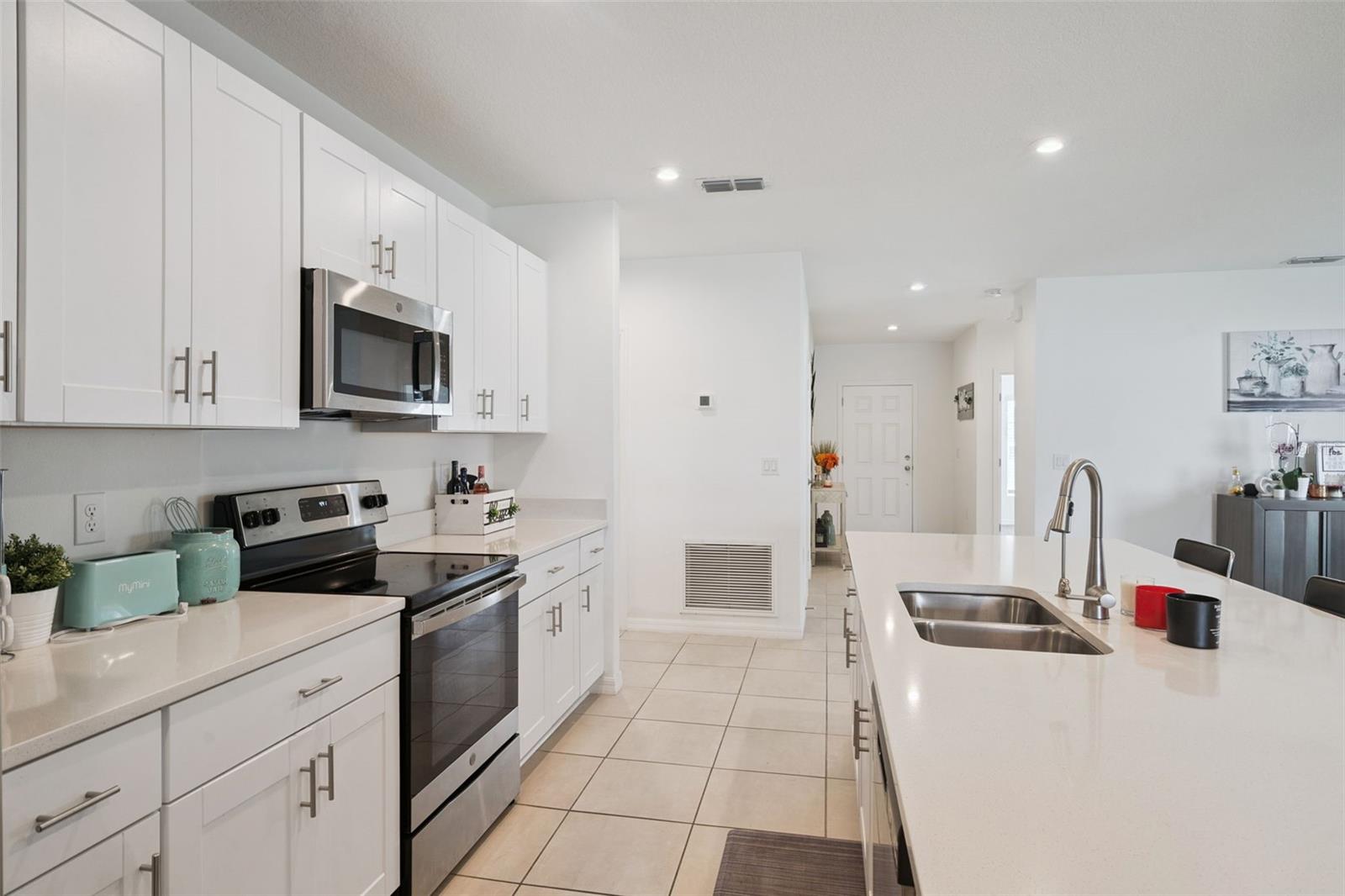 Image 9 of 29 For 392 Citrine Loop