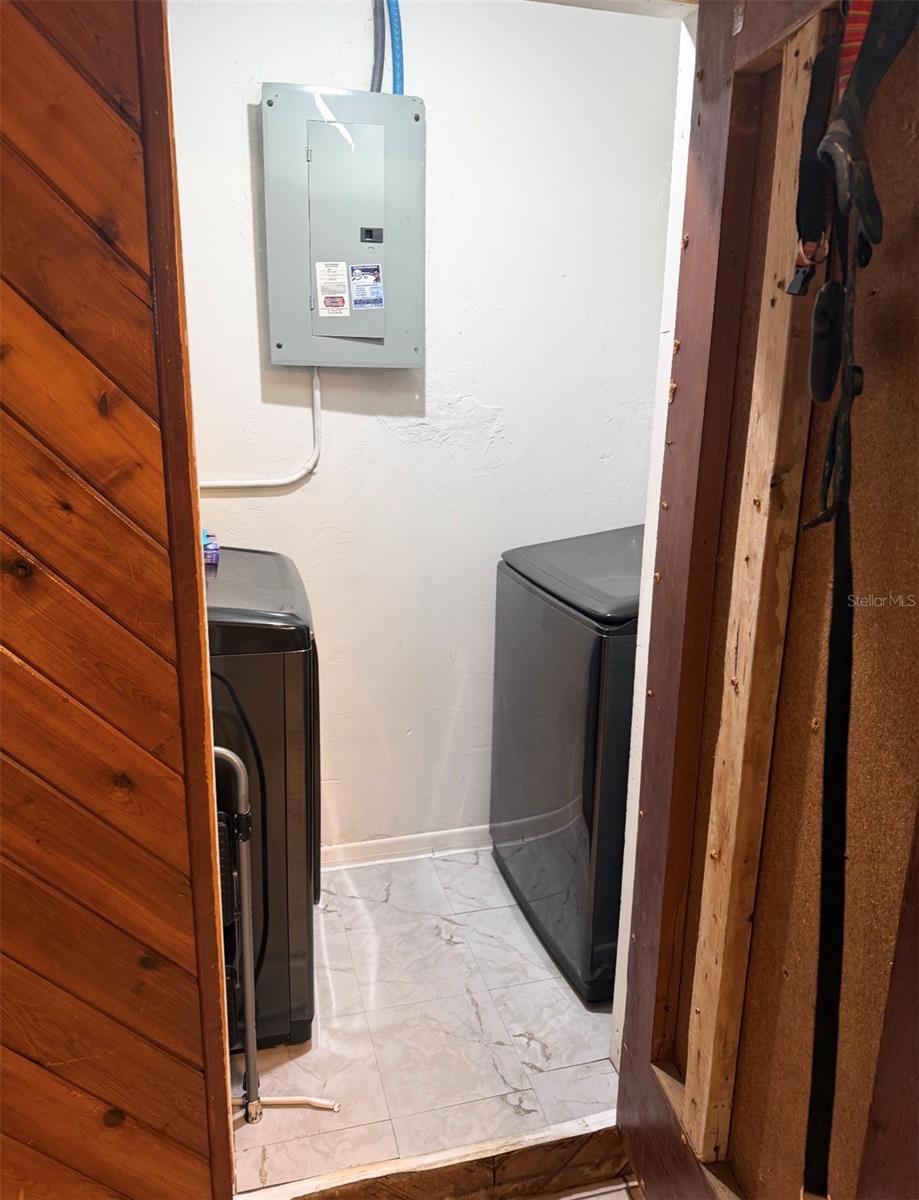 Image 7 of 11 For 132 15th Court