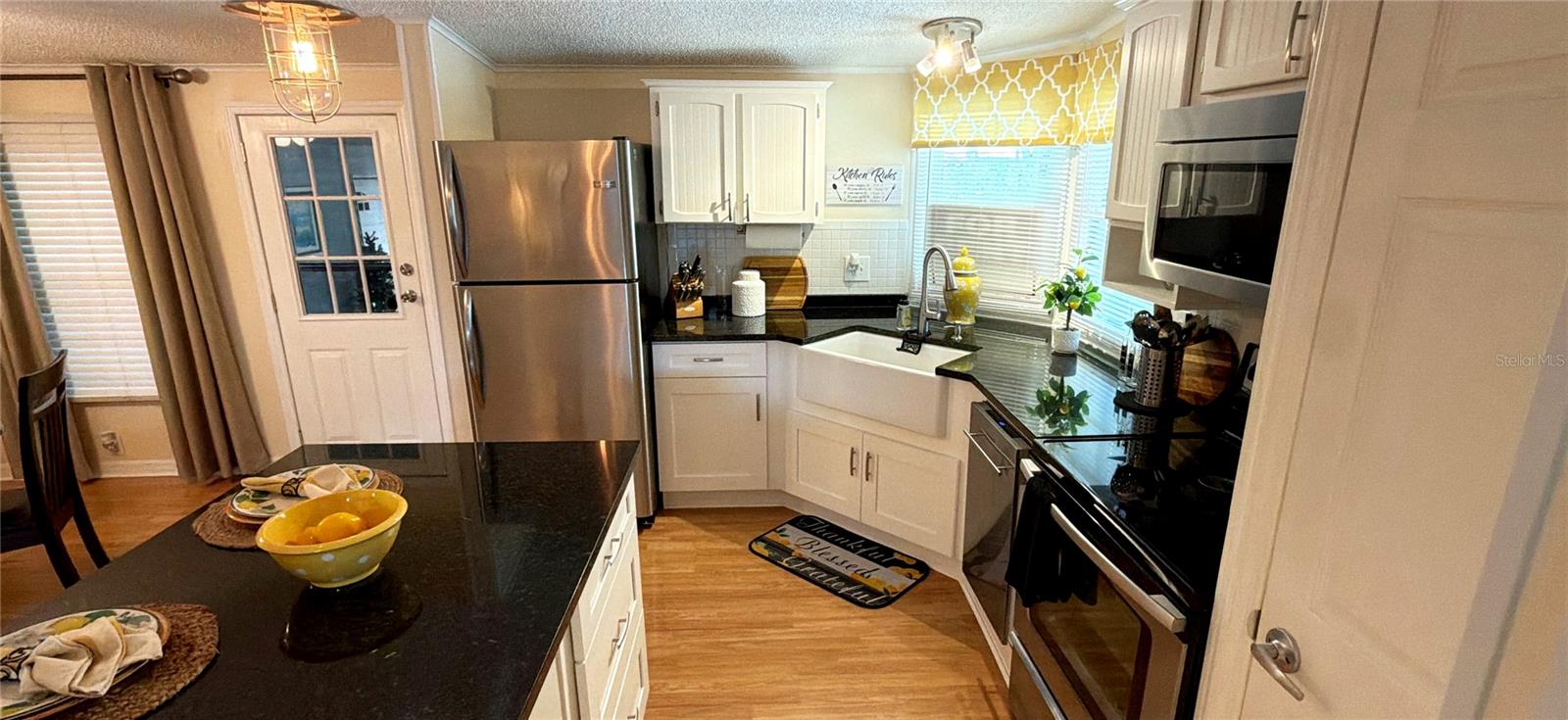 Image 6 of 15 For 161 Greenview Drive 161