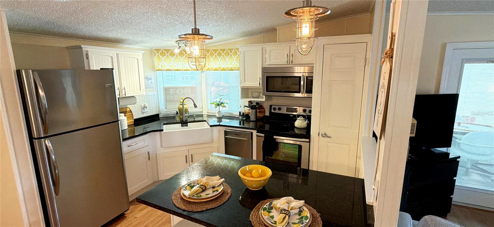 Image 7 of 15 For 161 Greenview Drive 161