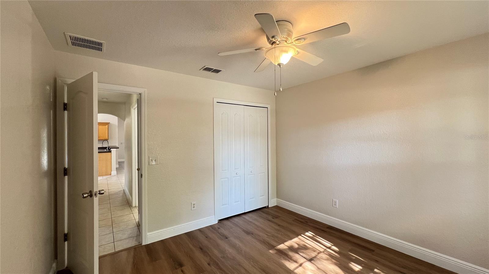 Image 19 of 37 For 1441 Silver Cove Drive