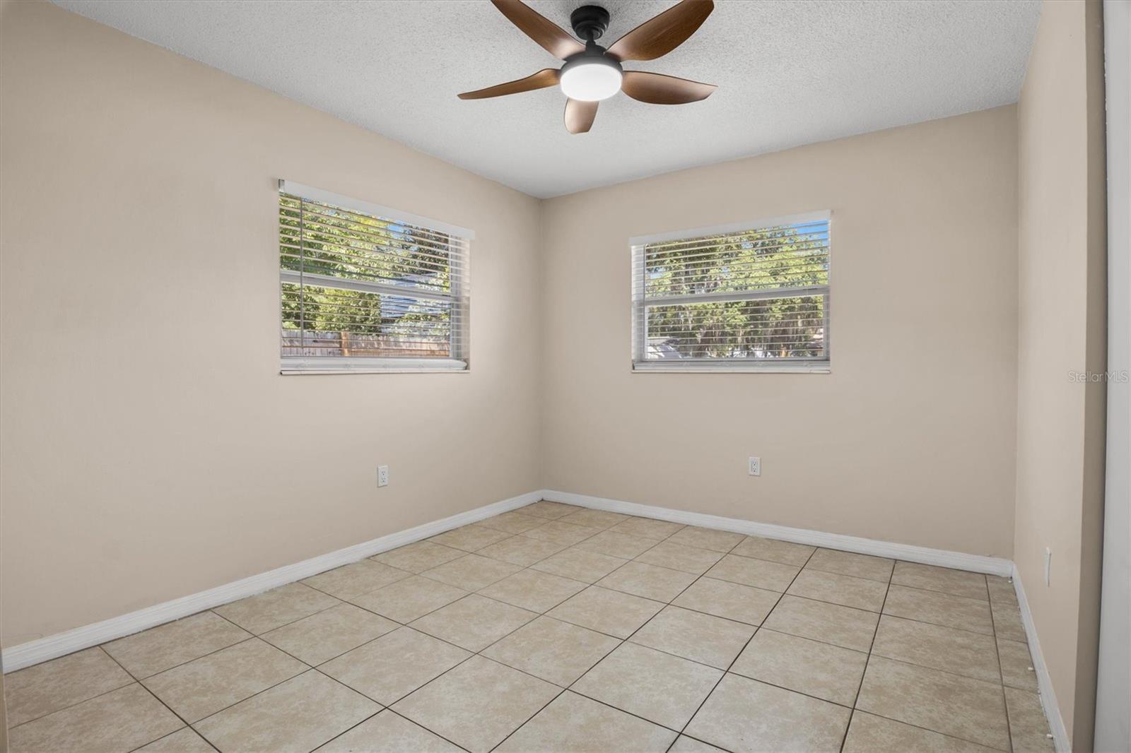 Image 20 of 32 For 731 30th Street Nw