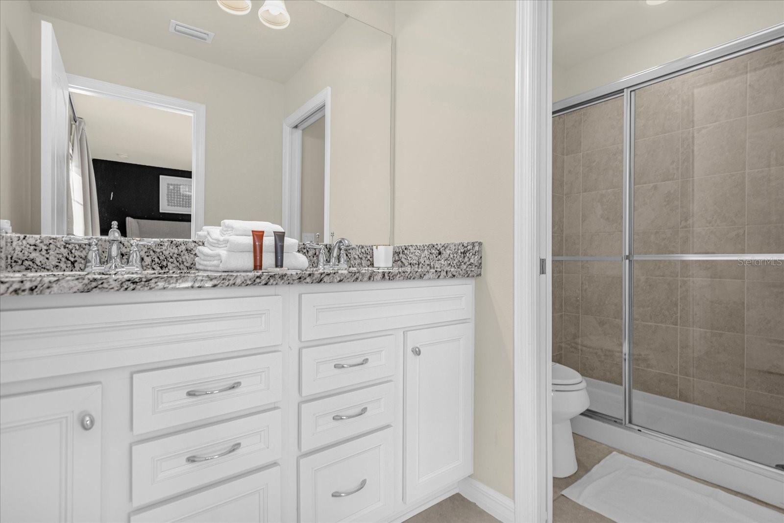 Image 31 of 46 For 8909 Bengal Court