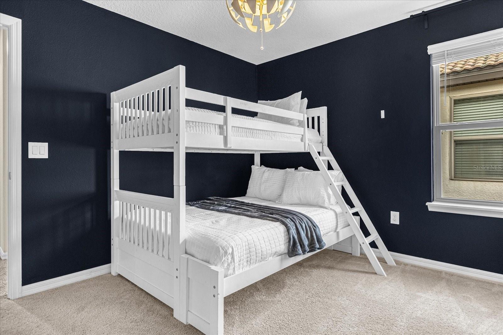 Image 33 of 46 For 8909 Bengal Court