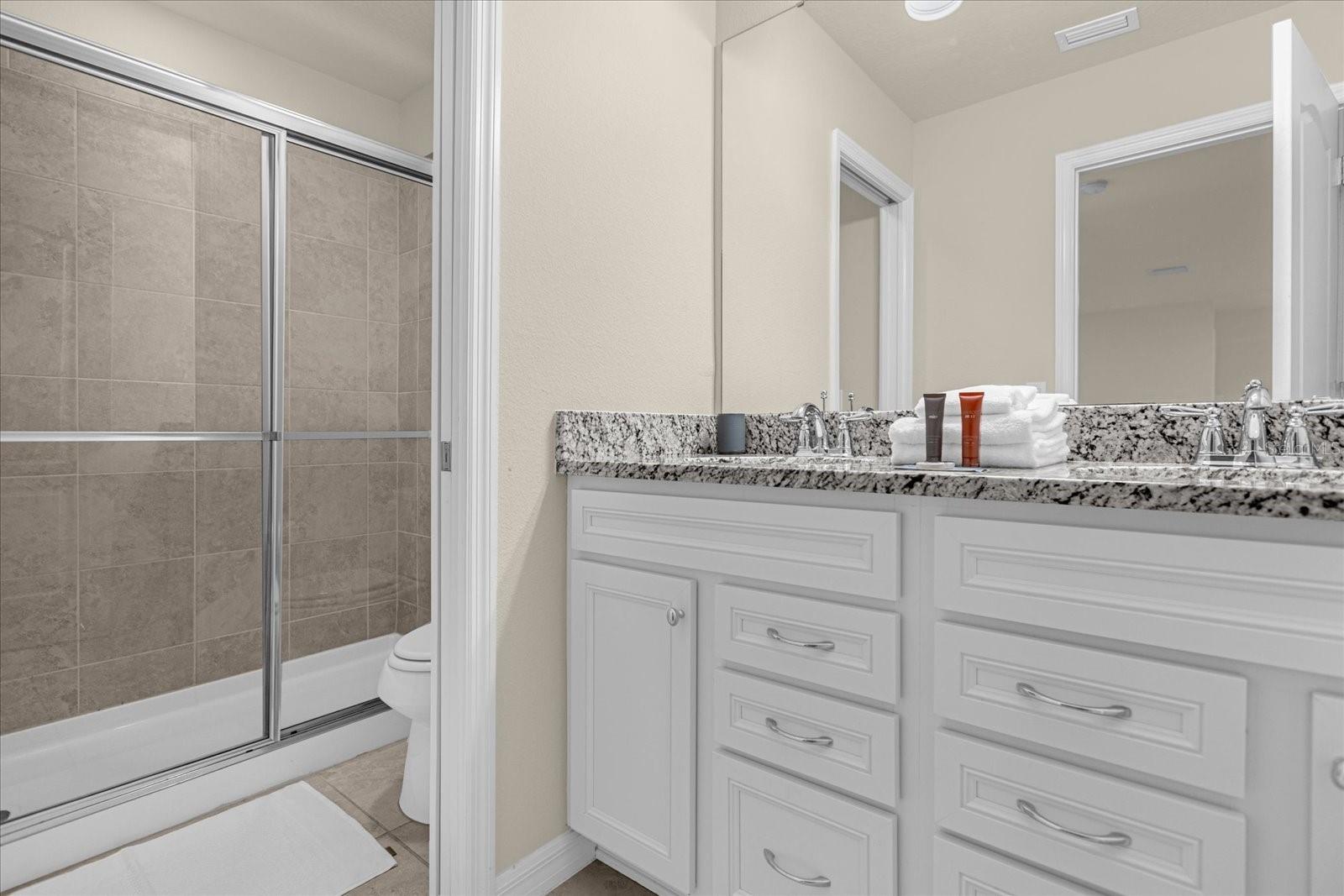 Image 36 of 46 For 8909 Bengal Court