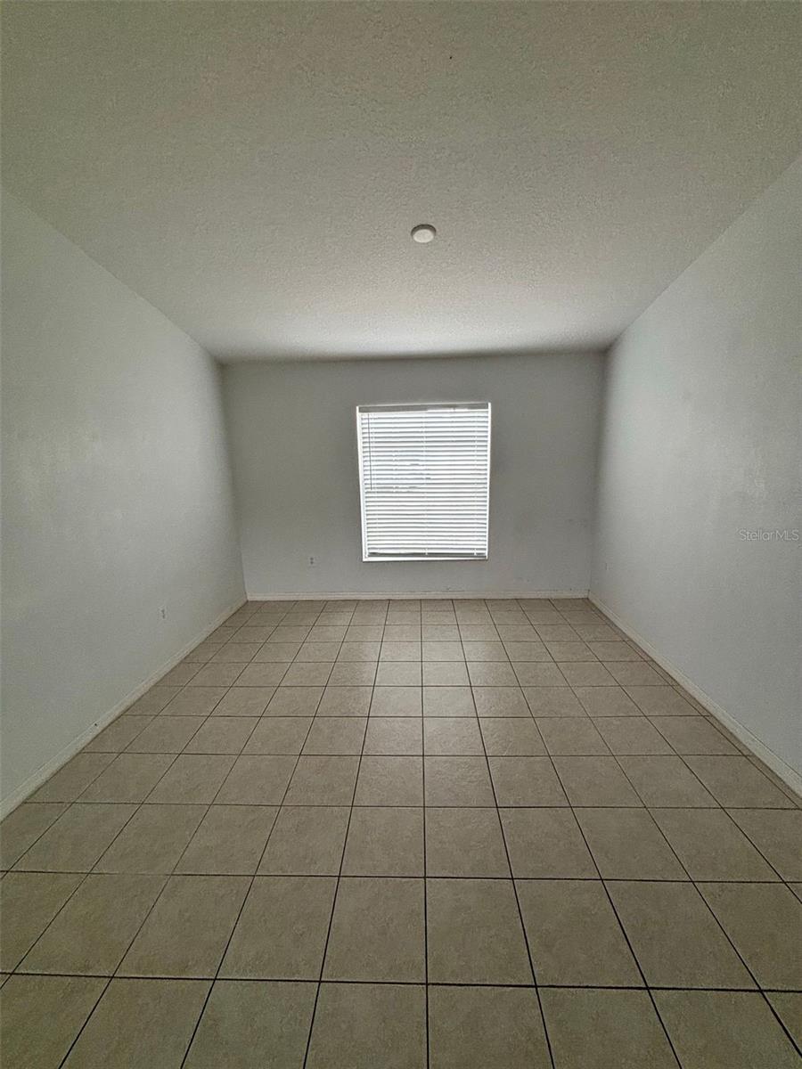 Image 12 of 26 For 205 Golf Aire Boulevard