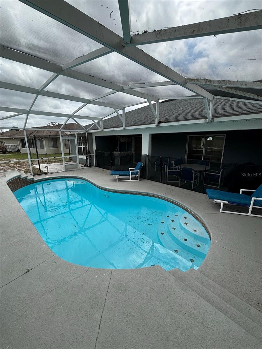 Image 3 of 26 For 205 Golf Aire Boulevard