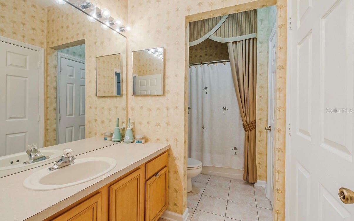 Image 20 of 25 For 3190 Dante Drive 109
