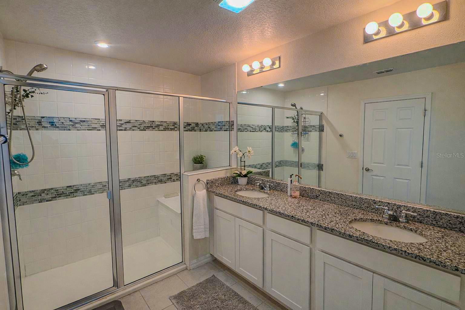 Image 17 of 24 For 1776 Fulfillment Drive