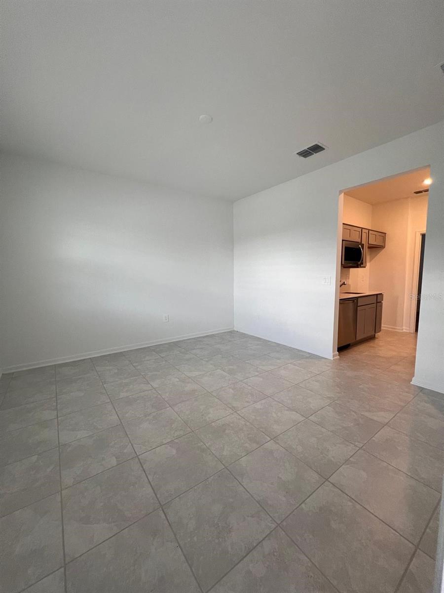 Image 4 of 10 For 321 Kayden Cove