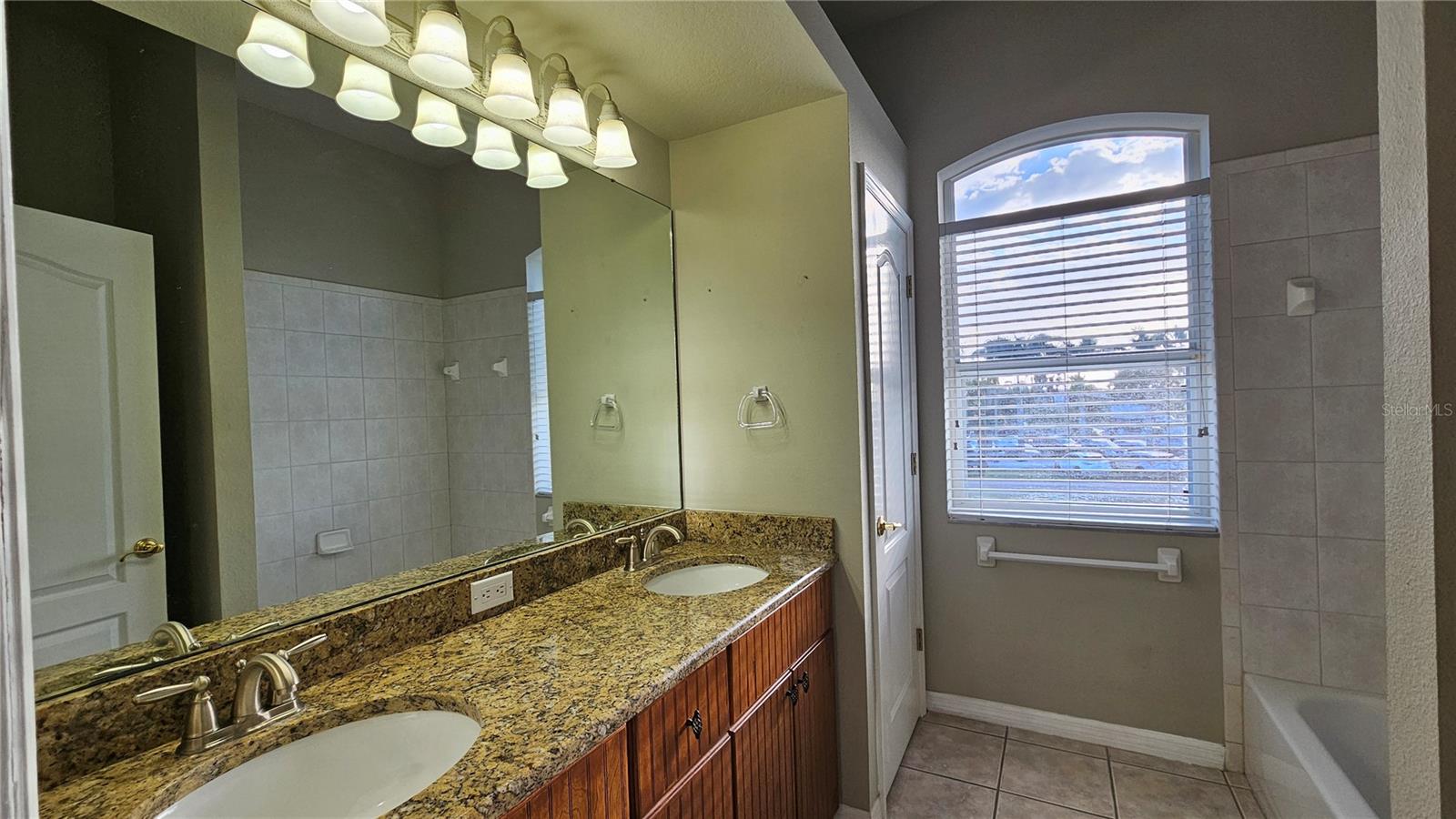 Image 27 of 31 For 1209 Apollo Beach Boulevard