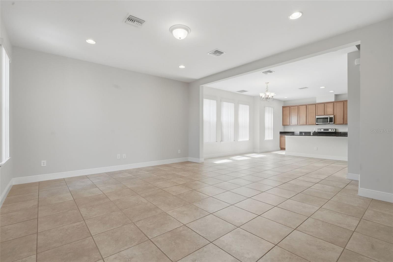 Image 10 of 47 For 11486 Misty Oak Alley