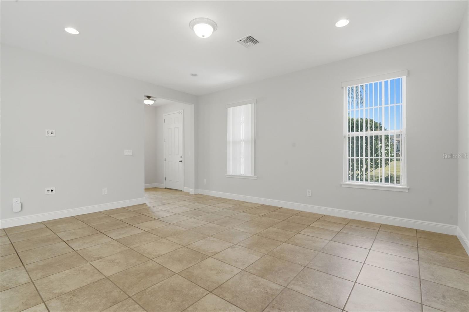 Image 13 of 47 For 11486 Misty Oak Alley