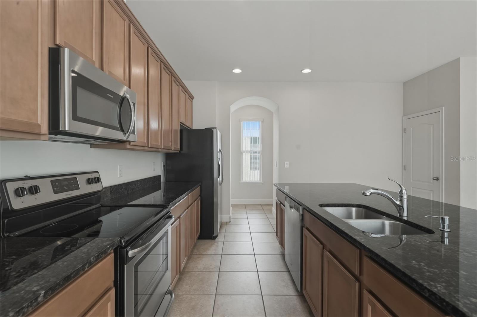 Image 18 of 47 For 11486 Misty Oak Alley