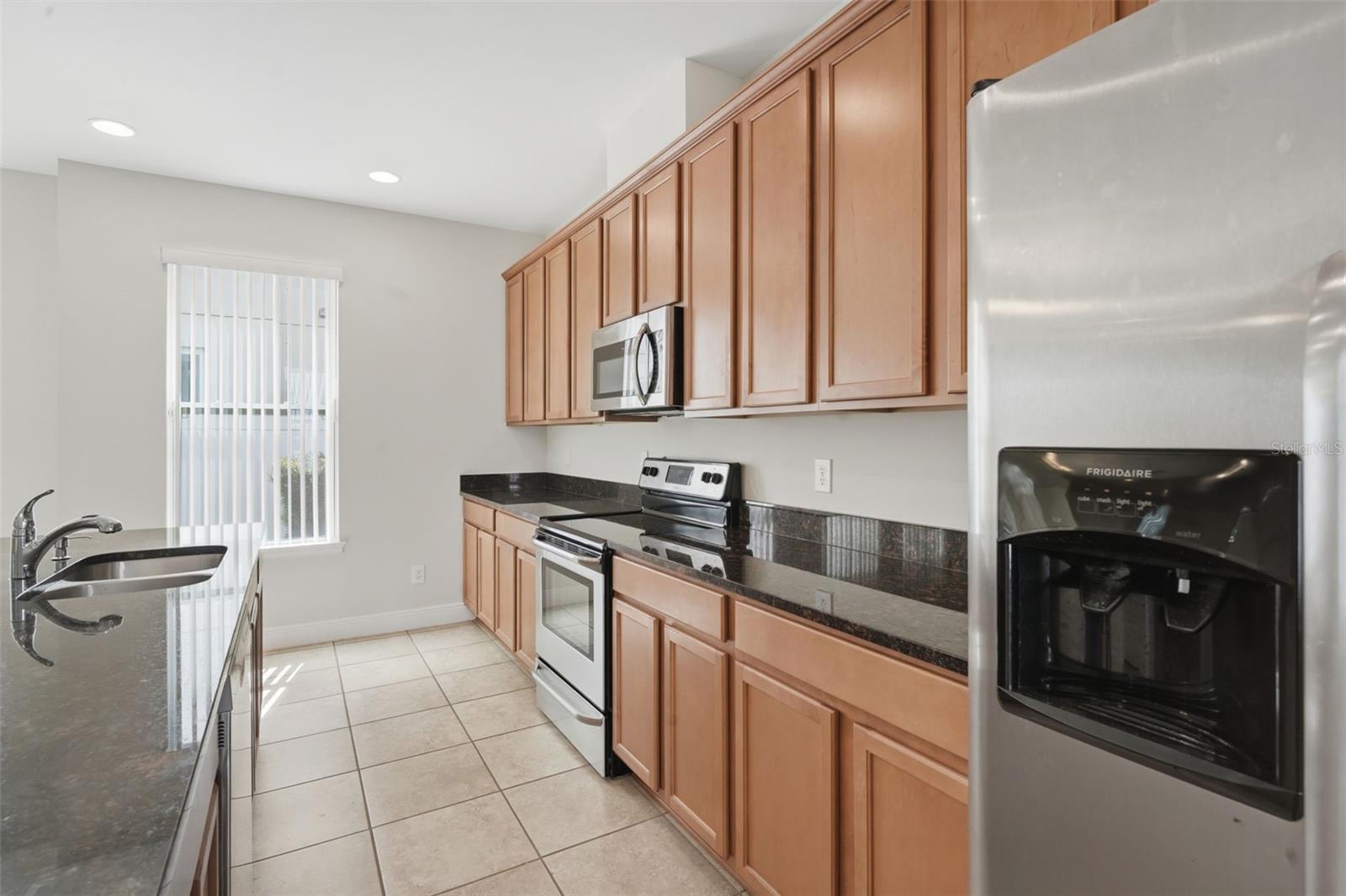 Image 21 of 47 For 11486 Misty Oak Alley