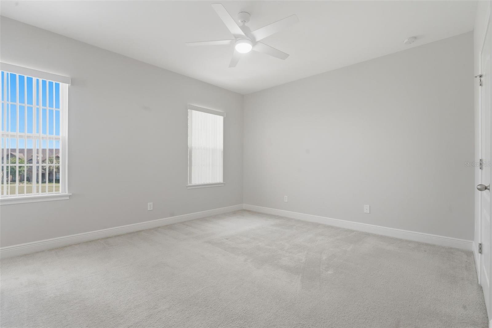 Image 29 of 47 For 11486 Misty Oak Alley