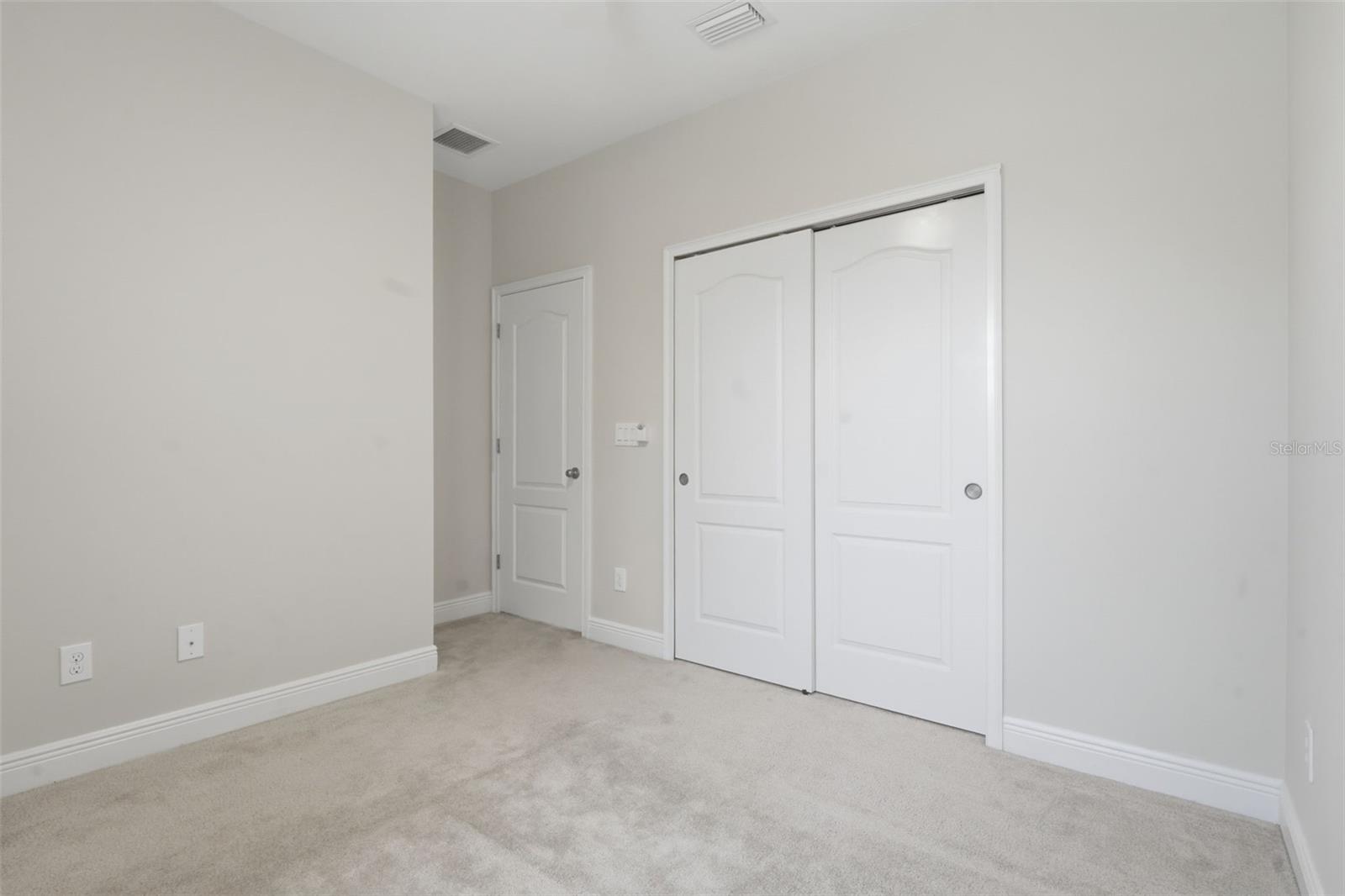 Image 36 of 47 For 11486 Misty Oak Alley