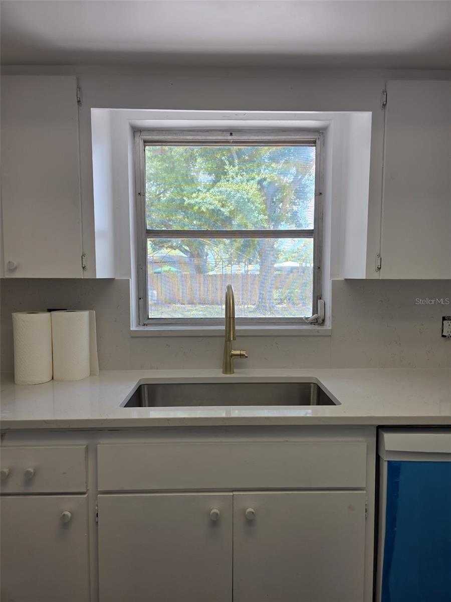 Image 30 of 55 For 5210 Dr Martin Luther King Jr St N Street