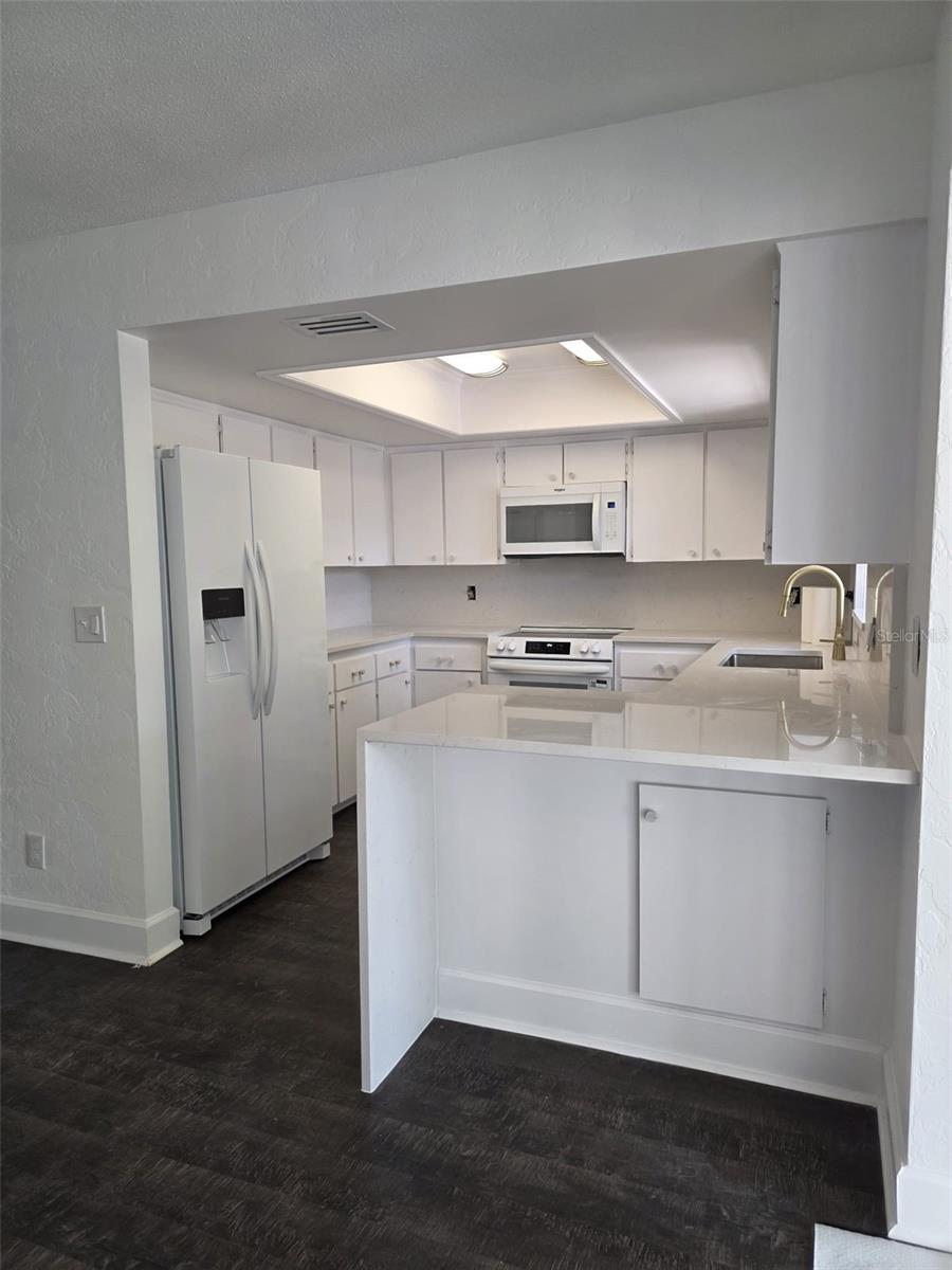 Image 52 of 55 For 5210 Dr Martin Luther King Jr St N Street