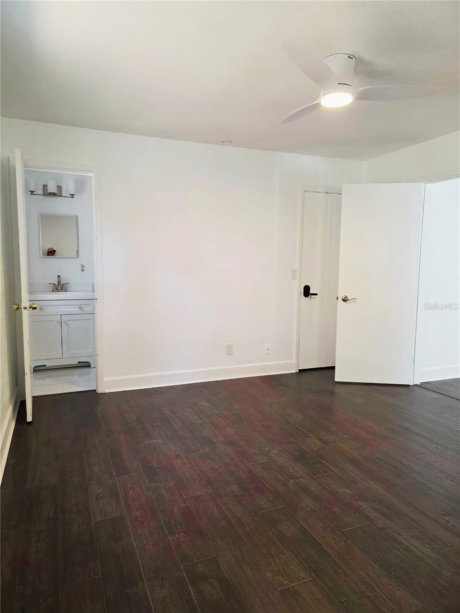 Image 6 of 55 For 5210 Dr Martin Luther King Jr St N Street