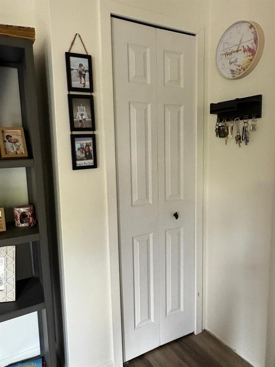 Image 3 of 21 For 5961 Westgate Drive 2024