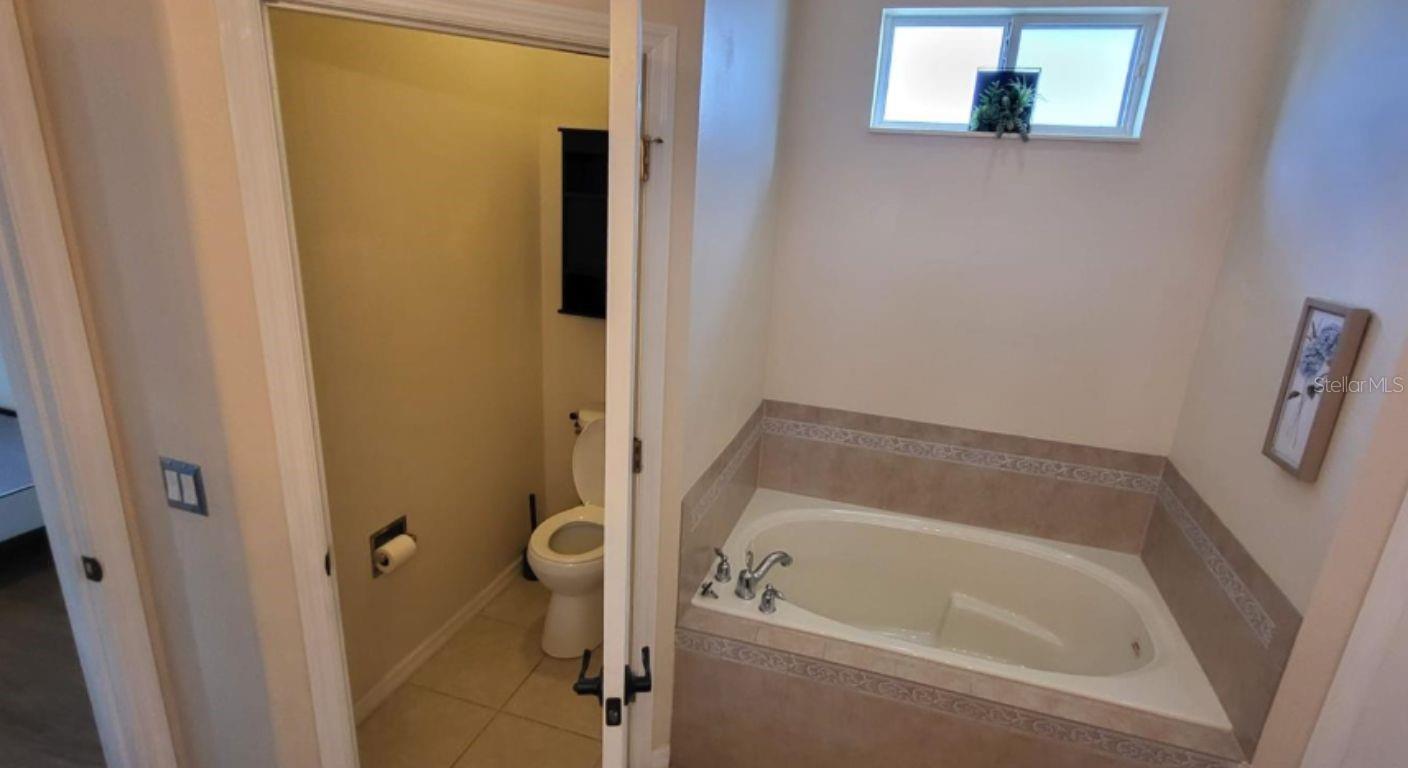 Image 14 of 26 For 2276 Mountleigh Trail