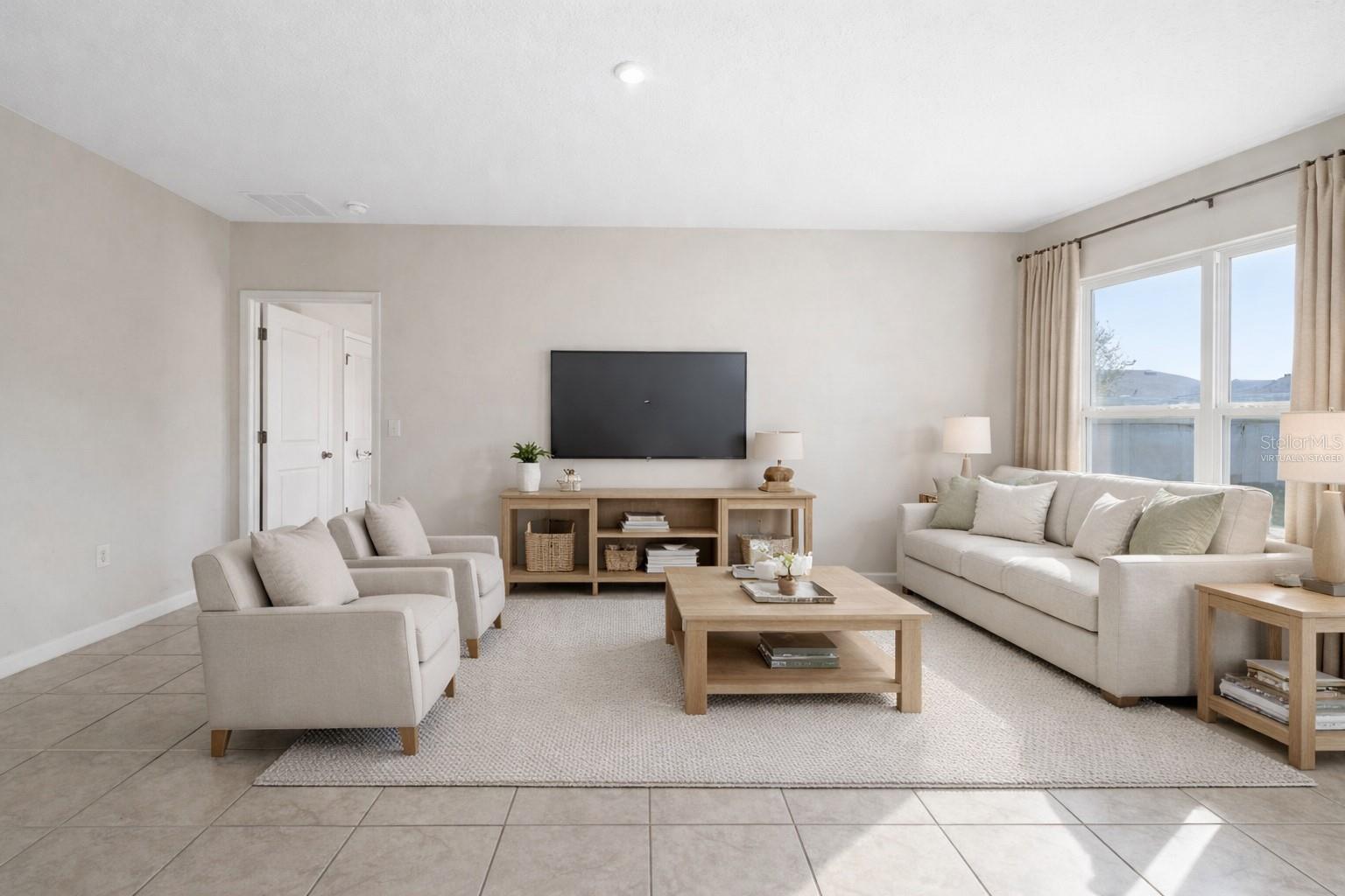 Image 11 of 22 For 1125 Catskill Drive