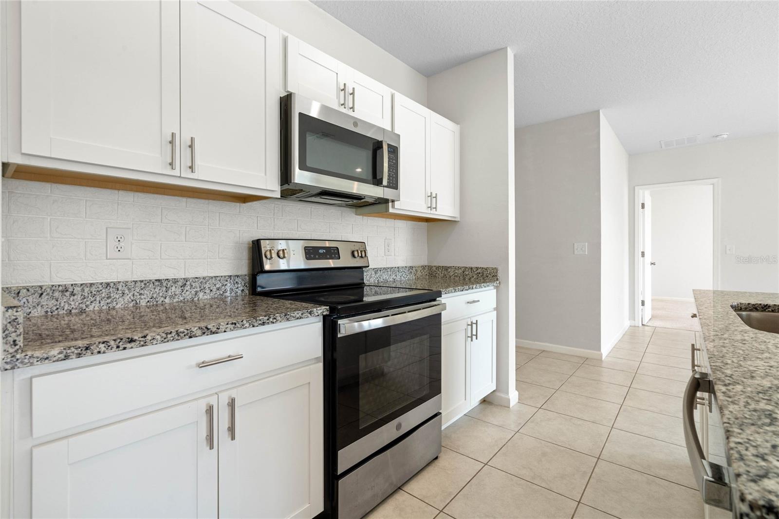 Image 6 of 22 For 1125 Catskill Drive
