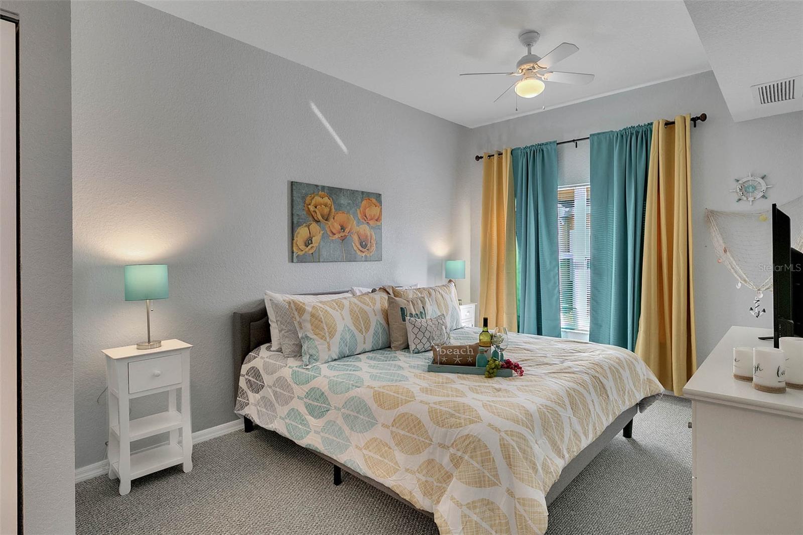 Image 4 of 12 For 4561 Yellowgold Road E 102