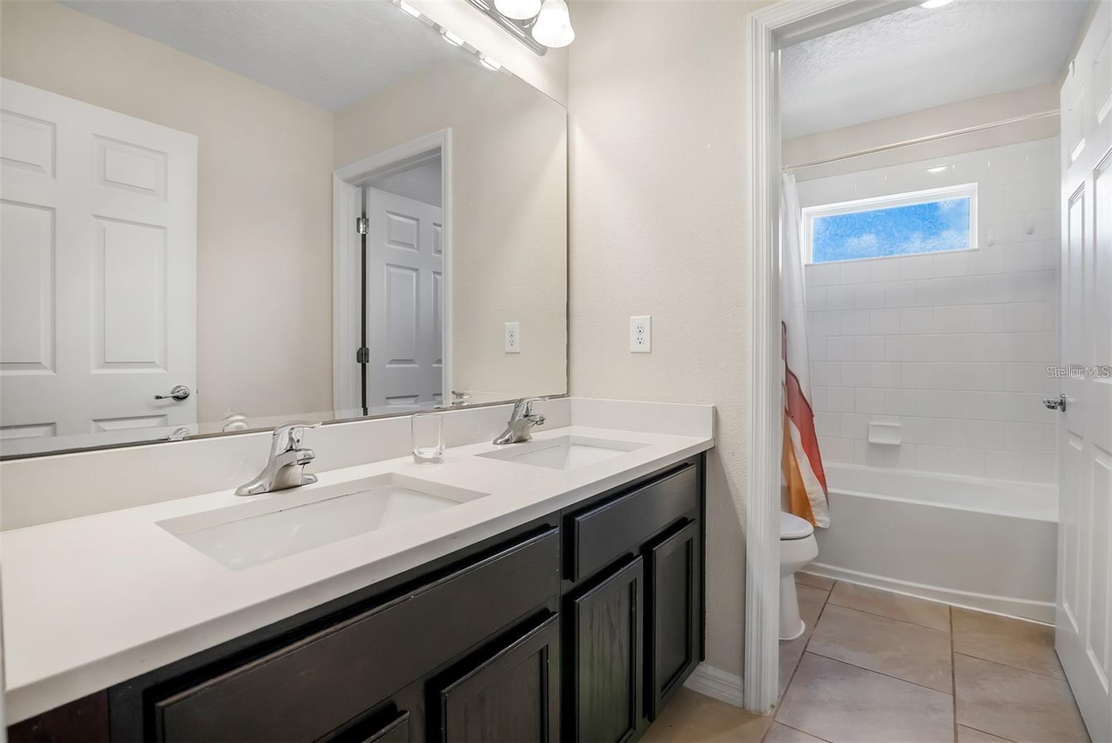 Image 18 of 36 For 548 Ogelthorpe Drive