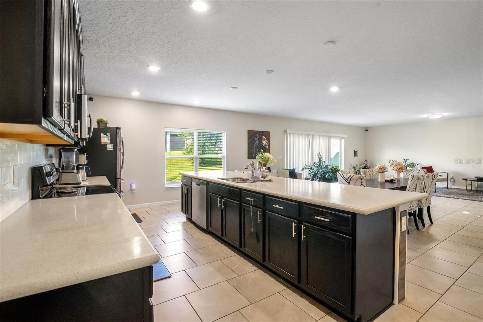 Image 9 of 36 For 548 Ogelthorpe Drive