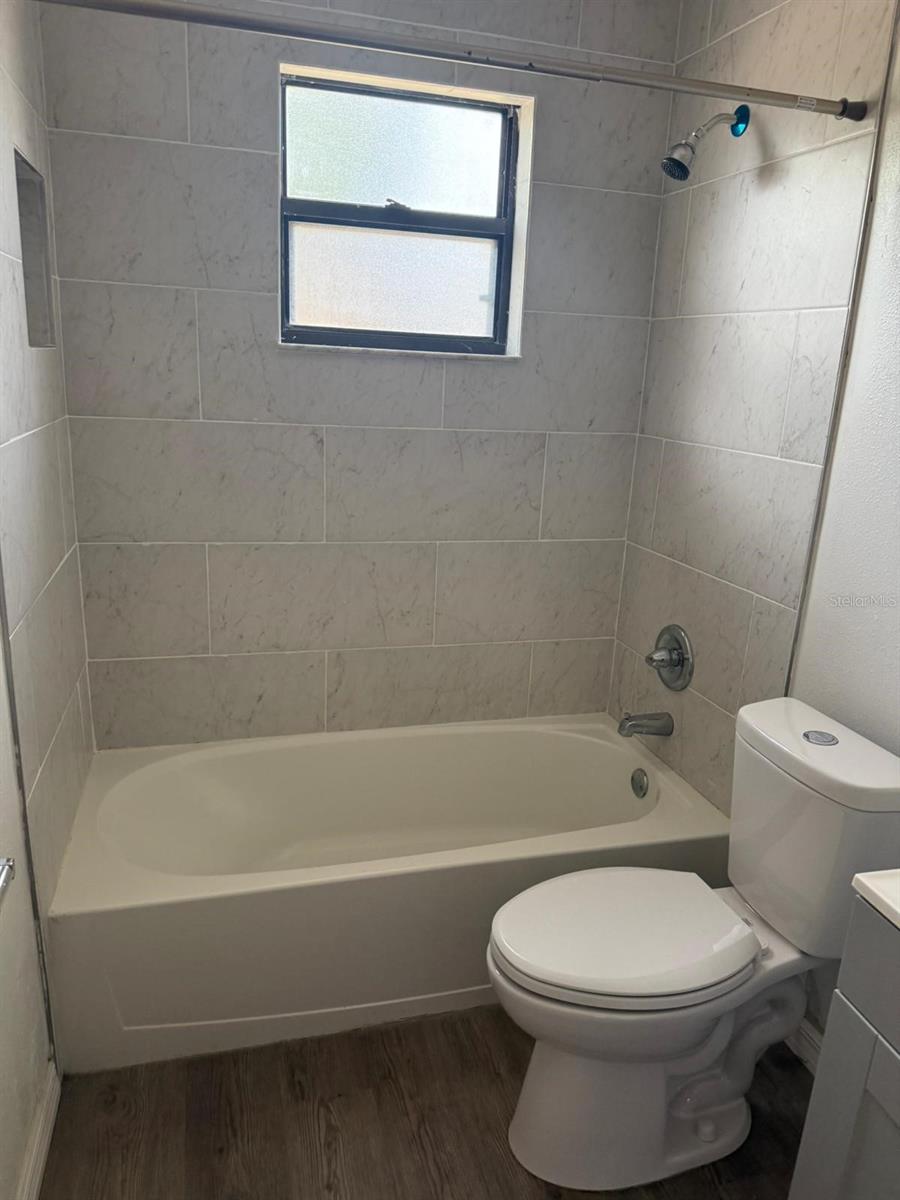 Image 14 of 15 For 500 Las Palmas Circle 675