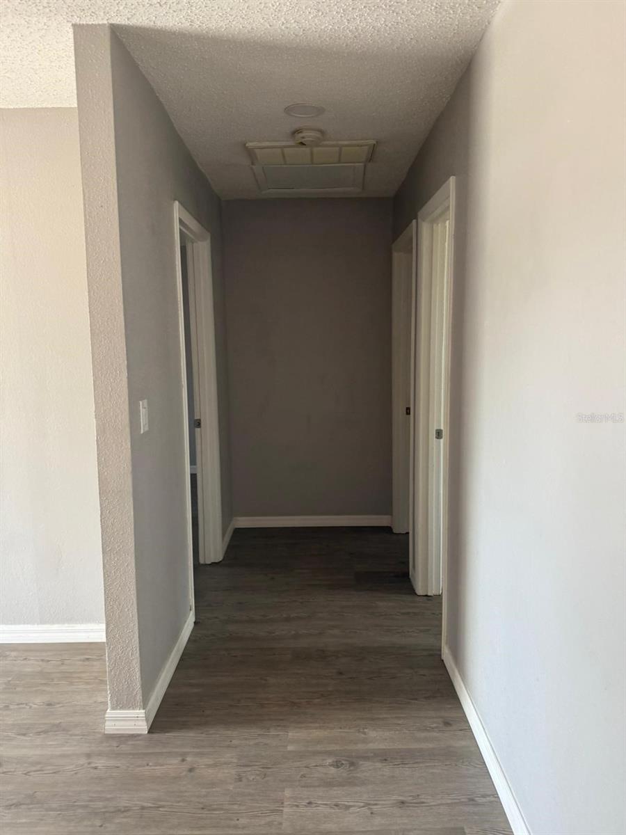 Image 5 of 15 For 500 Las Palmas Circle 675