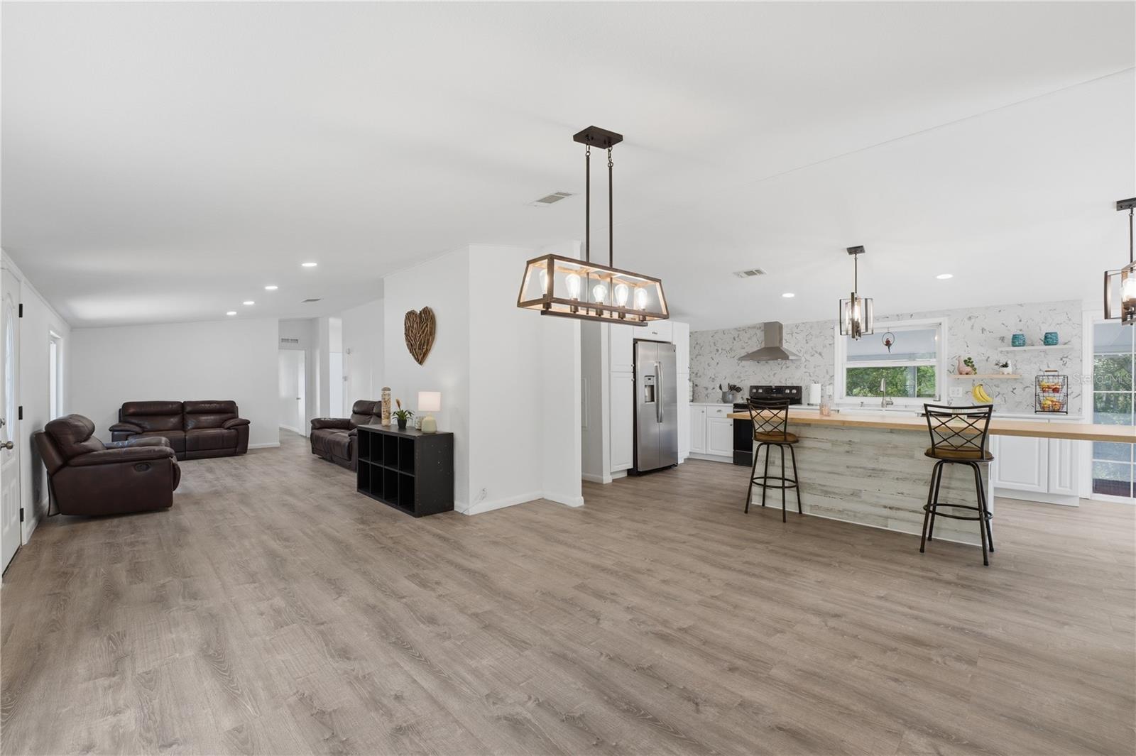 Image 11 of 78 For 3105 Walk In Water Road