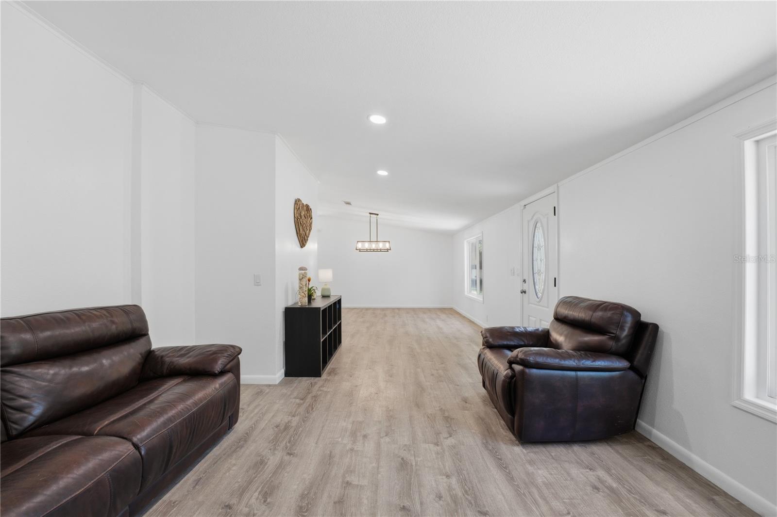 Image 13 of 78 For 3105 Walk In Water Road