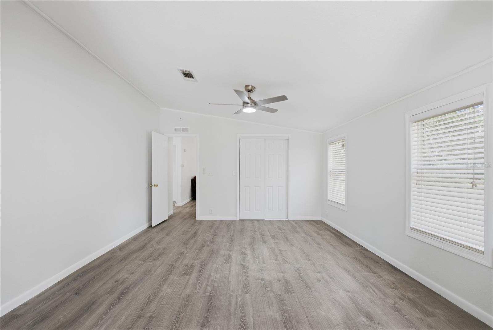 Image 19 of 78 For 3105 Walk In Water Road