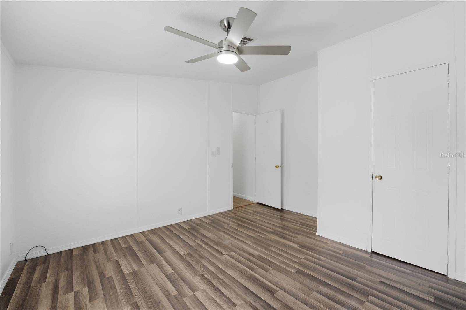 Image 27 of 78 For 3105 Walk In Water Road