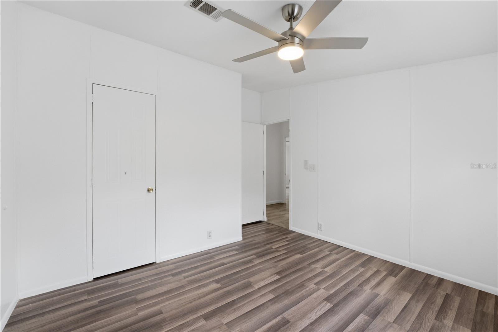 Image 30 of 78 For 3105 Walk In Water Road